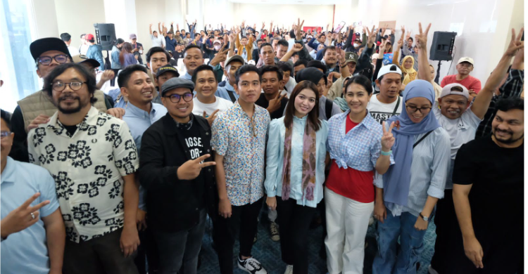Ketemu Komunitas Seni Tangsel, Gibran Tegaskan Kebudayaan Tak Bisa Ditinggalkan Foto : RM