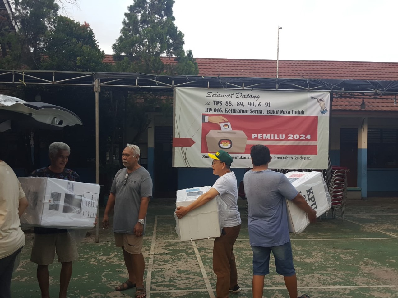 KPPS Bukit Nusa Indah Siap Hadapi Pemilu Foto : Mg.Nabil