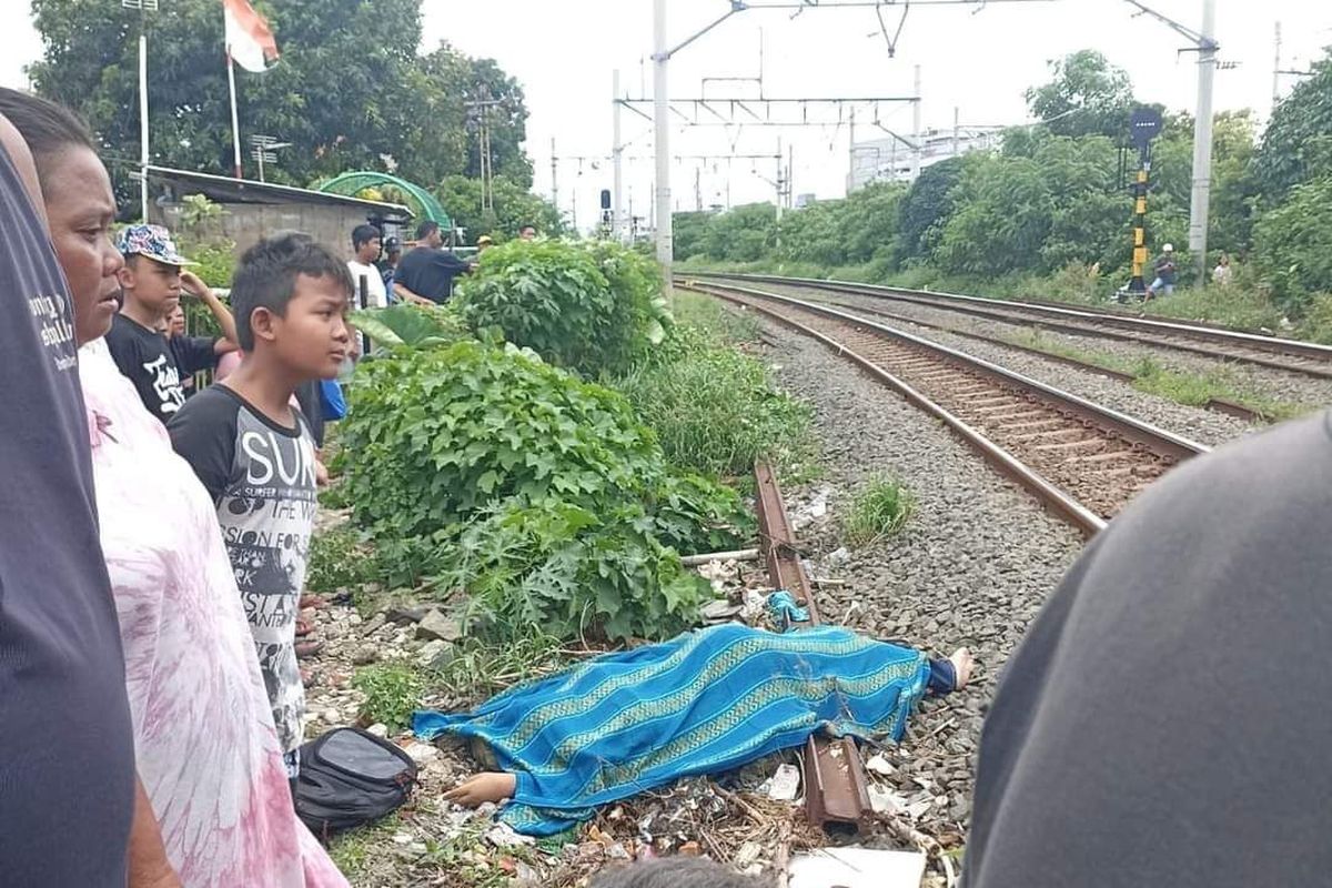 Pelajar SMP Buat Konten Malah Berujung Maut, Tewas Terserempet Kereta di Jatinegara Foto : Ist