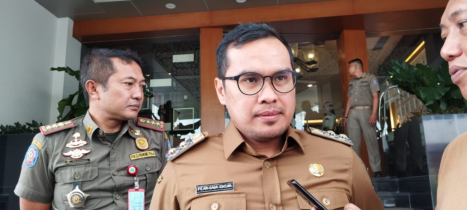 Pemkot Deteksi & Antisipasi Perpecahan Pasca Pemilu Wakil Walikota Tangsel Pilar Saga Ichsan menjelaskan pihaknya terus bekerja keras agar tetap kondusif pasca Pemilu.(dra)