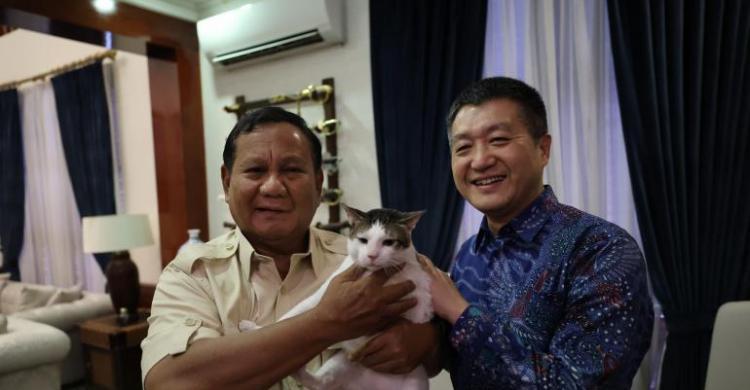 Prabowo Tampil Seperti Semula, Kembali Pakai Baju Cokelat Foto : Ist
