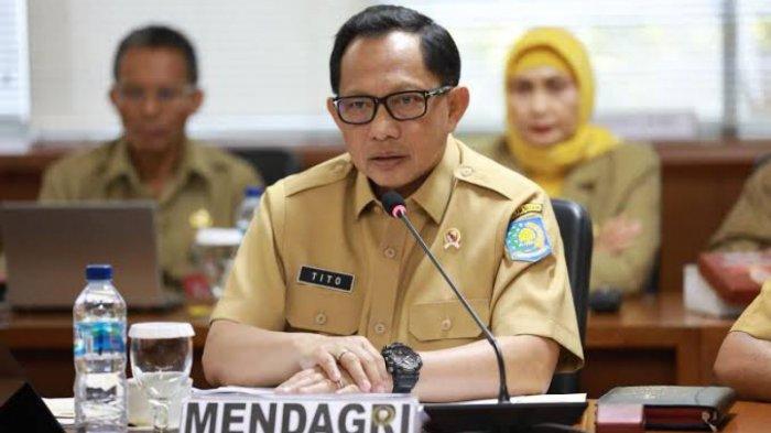 Presiden Jokowi Tunjuk Mendagri Tito Karnavian Menjadi Plt Menko Polhukam Foto : Ist