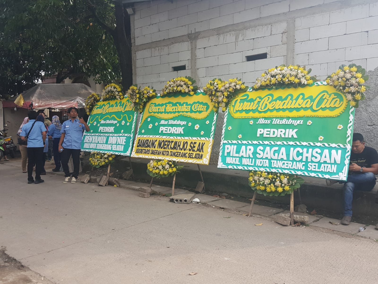 Sedang Mengandung, Istri Anggota KPPS Tangsel Yang Meninggal Langsung Ditemui Pj Gubernur Banten Foto : Mg.Nabil
