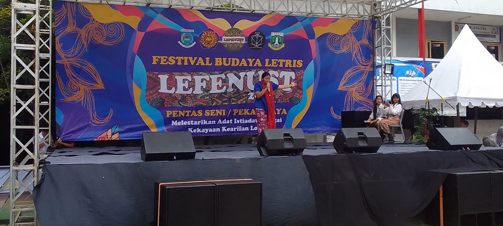 SMK Letris Indonesia Gelar Lefenust Siswa SMK Letris Indonesia tampilkan budaya Indonesia di Lefenust.(mg2)