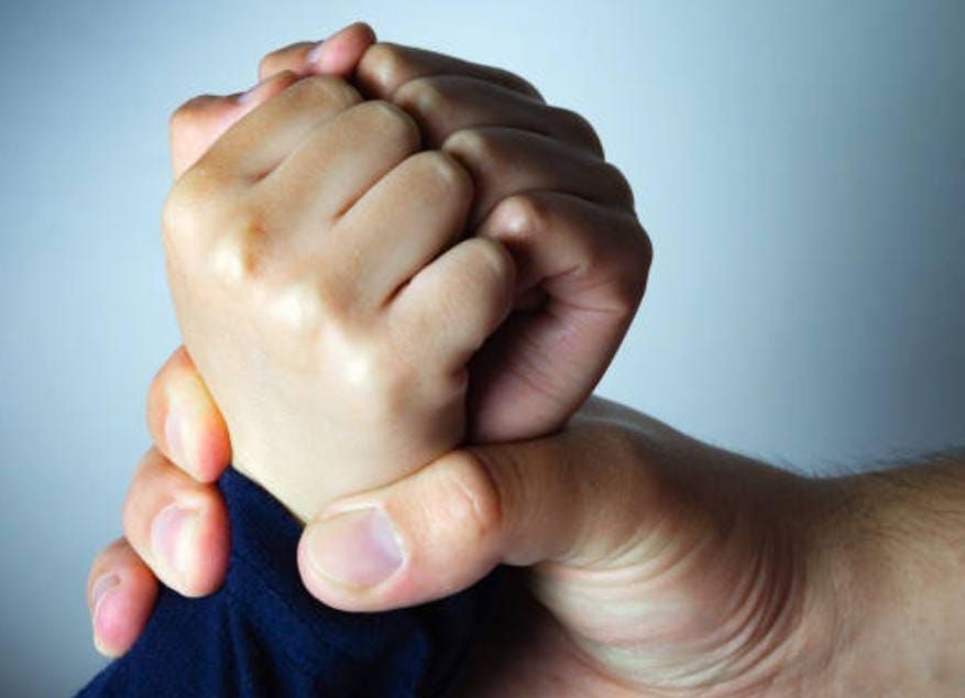 Viral! Bayi di Tangerang Diduga Dianiaya Ayah Tirinya, Polisi Selidiki Kasus Foto : Ist