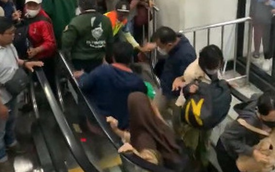 Viral Eskalator Stasiun Manggarai Tiba-tiba Berbalik Arah, Ternyata Ini Penyebabnya Foto : Ist