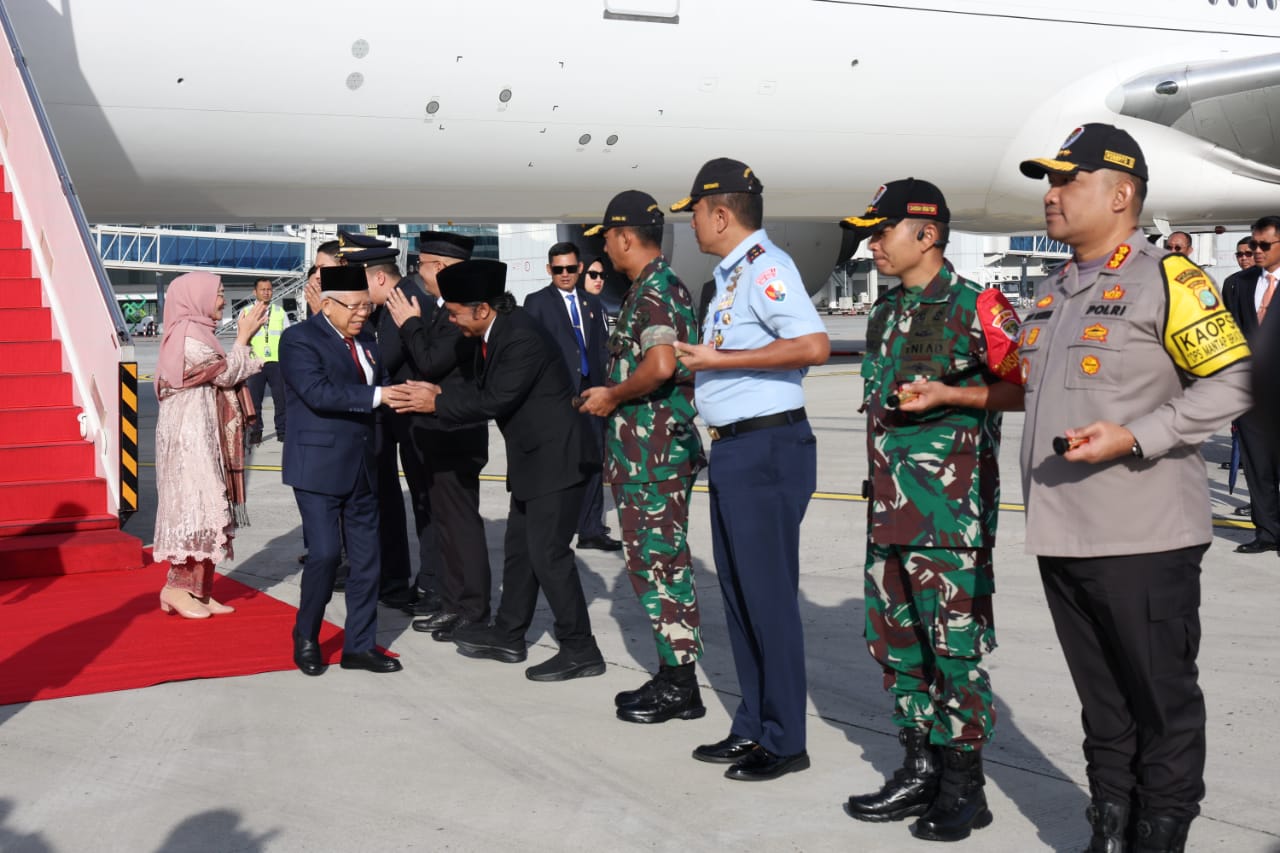 Wapres KH Ma’ruf Amin Tiba Kembali Di Tanah Air, Dari Lawatan Ke Arab Saudi Foto ; Humas Pemprov