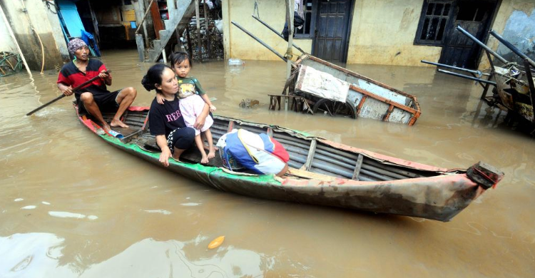 Banjir di daerah Pejaten Timur. Foto : Ist