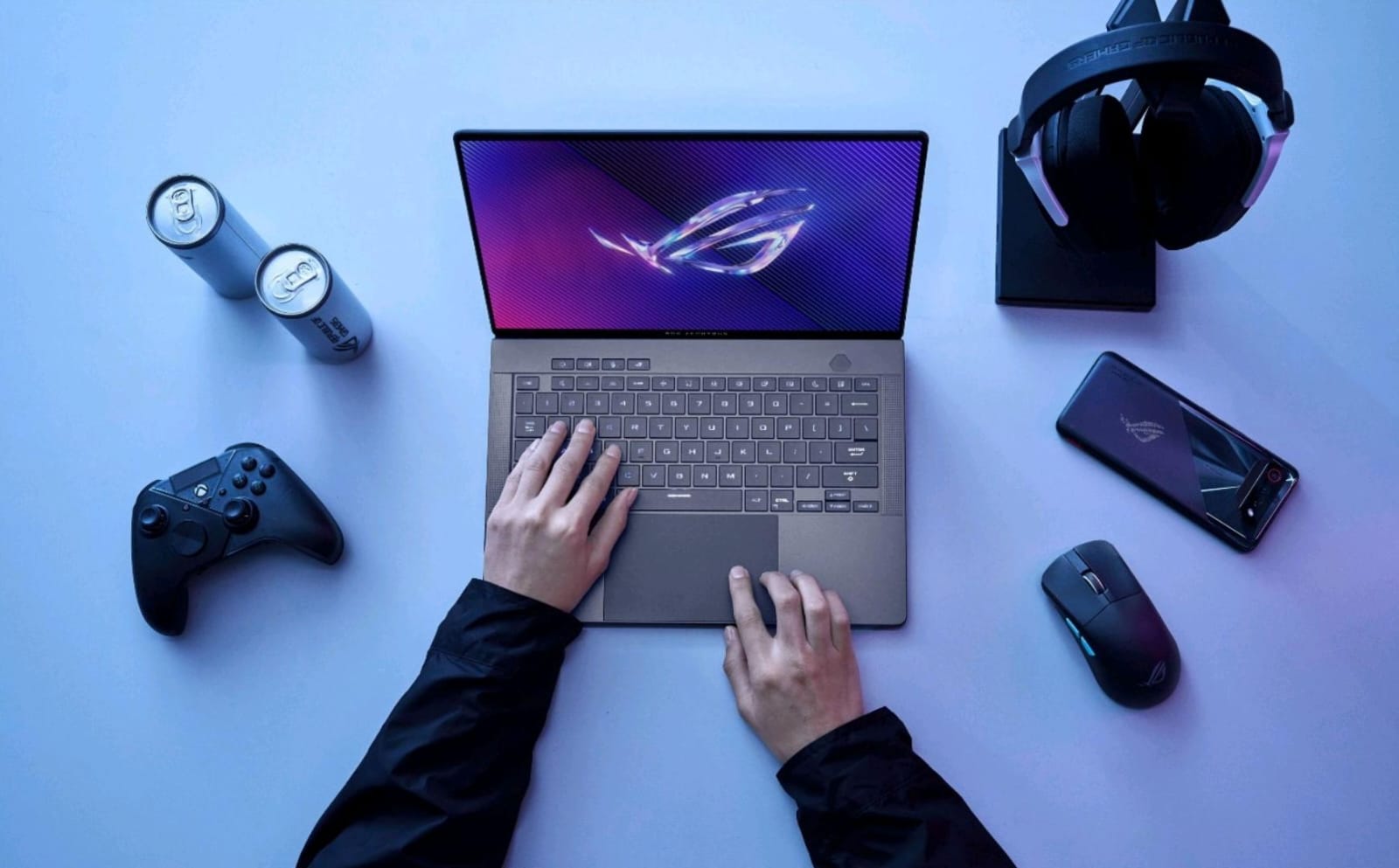 Asus Luncurkan ROG Zephyrus G14, Laptop Gaming Paling Tipis Sedunia ROG Zephyrus G14 (GA403), Laptop gaming teranyar dengan kualitas wahid dan ukuran paling tipis sedunia. Foto : Ist
