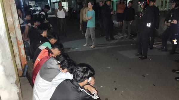 Perang Sarung, 18 Remaja di Bogor Diamankan Polisi Foto : Ist