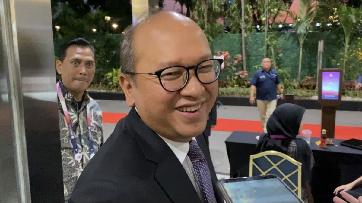 Rosan Menyambangi Pratik Ketua Timses Prabowo Gibran Rosan Roeslani. Foto : Ist