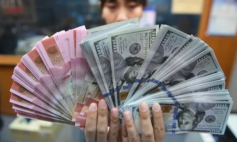 Rupiah Dibuka Menguat Tipis, Diperdagangkan Di Level Rp 15.712 Foto : Ist