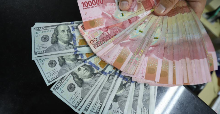 Rupiah Kembali Menguat, Diperdagangkan Rp 15.674 Per Dolar AS Foto : Ist