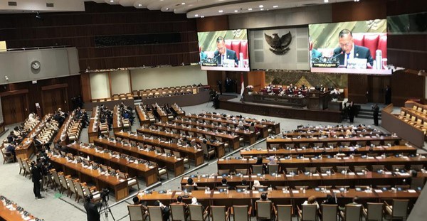 Hak Angket Hanya Buang-buang Waktu Rapat paripurna DPR RI. Foto : Ist