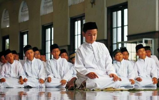 Jadwal Imsak Dan Buka Puasa Di Tangsel, Rabu 23 Ramadhan 1445 H Foto : Ist