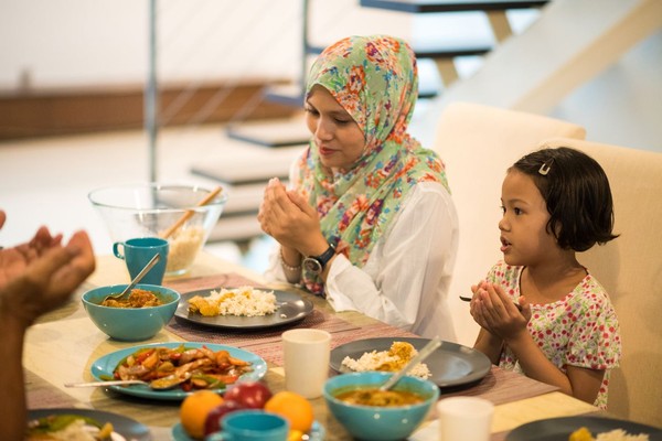 Jadwal Imsak Dan Buka Puasa Di Tangsel, Senin 28 Ramadhan 1445 H Foto : Ist