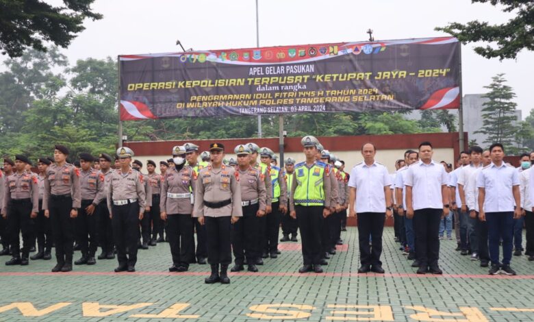 Optimalkan Pengamanan, Kapolres Tangsel Pimpin Apel Operasi Ketupat 2024 Foto : Ist