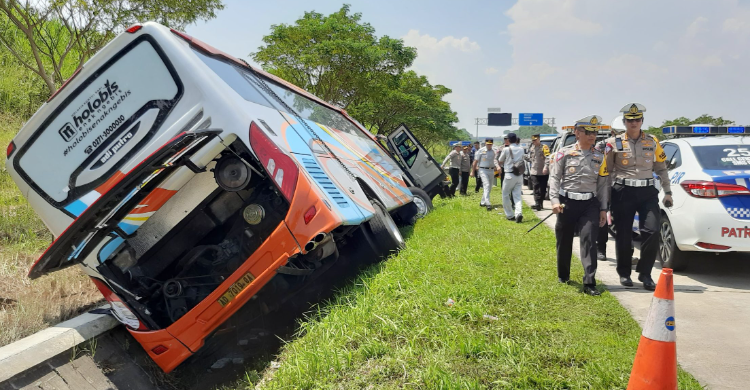 Polisi Tetapkan Sopir Bus Rosalia Indah Jadi Tersangka Foto : Ist