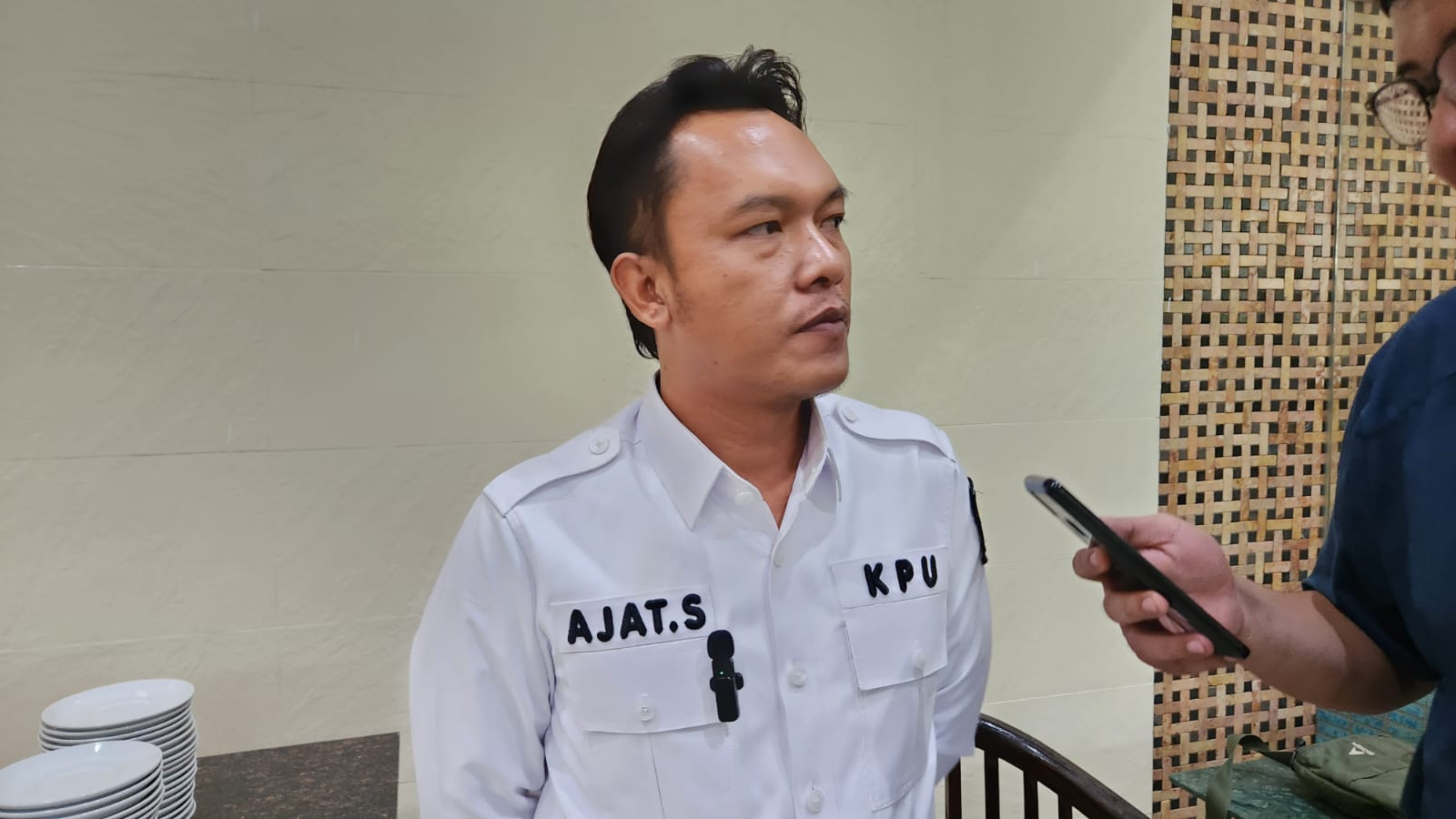 Anggaran Pilkada Tangsel Tembus Rp 47 Miliar Anggota KPU Tangsel Ajat Sudrajat.