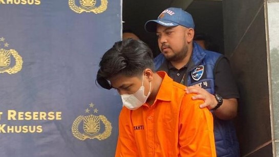Bejat! Pria di Bekasi Raup Omzet Ratusan Juta Hasil Jual Video Porno Anak Foto : Ist