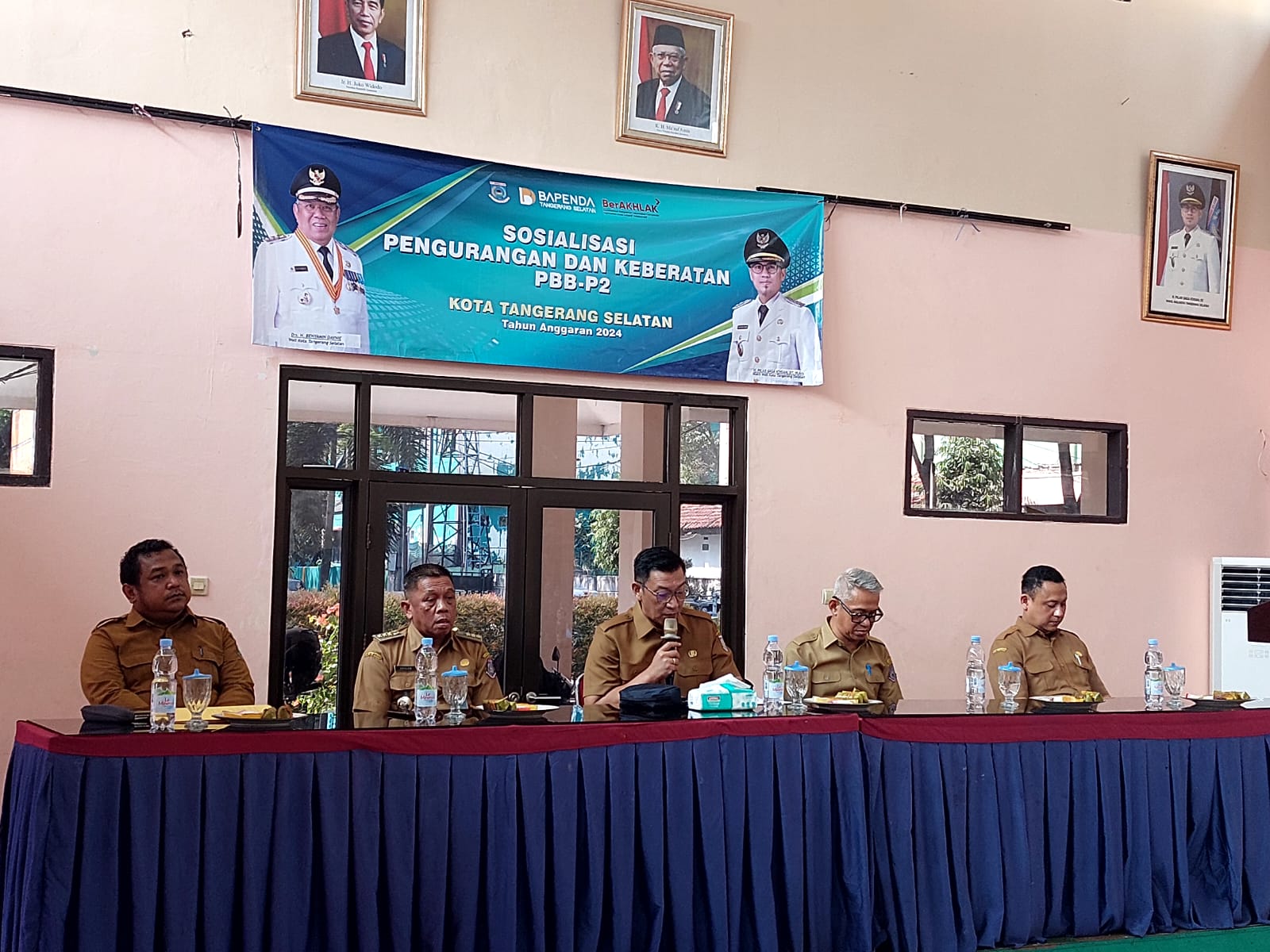 Jika Tak Mampu Bayar, Warga Tangsel Bisa Ajukan Pengurangan dan Keberatan PBB-P2 Sosialisasi pengurangan dan keberatan PBB-P2 di Kecamatan Serpong Utara. (tangselpos.id/rmn)