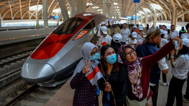 Long Weekend, Harga Tiket Rp 150 Ribu, Penumpang Whoosh Naik 28 Persen Foto : Ist