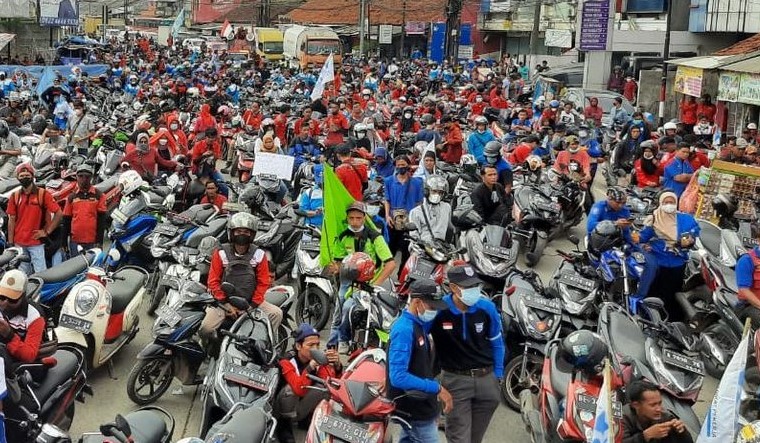 May Day! Ribuan Buruh Tangerang Bergerak Menuju Jakarta Foto : Ist