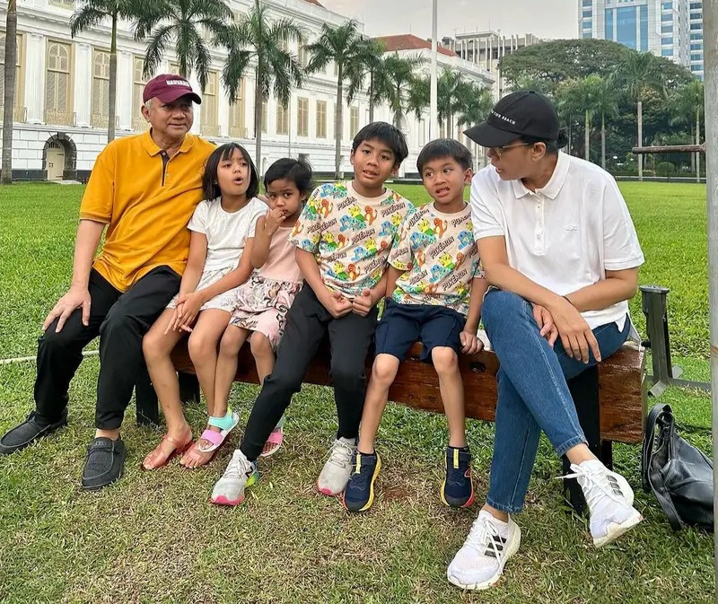 Namanya Masuk Bursa Cagub DKI, Sri Mulyani Pilih Ngemong Cucu Foto : Ist