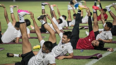 Pelatih STY Fokus Recovery Fisik Witan Cs Foto : Ist