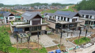 Proyek IKN Dikebut, Insya Allah Agustus Besok Mencapai 80 Persen Rumah Menteri di IKN yang telah selesai dibangun. Foto : Ist
