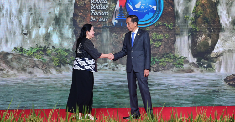 Puan Berbeda Dengan Mega Foto : Ist