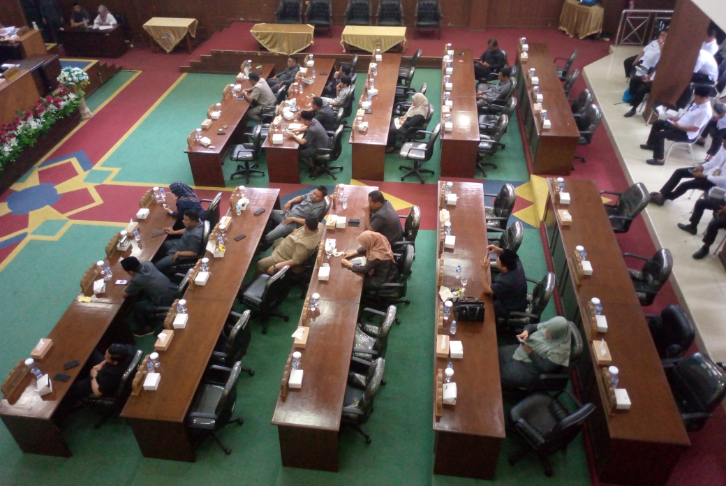 Rapat Paripurna DPRD Pandeglang Tidak Kuorum Tapi Tetap Dilanjut Rapat paripurna DPRD Pandeglang, Rabu (15/5/2024) siang.(Ari Supriadi-Tangsel Pos)
