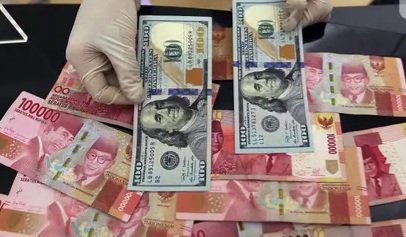 Rupiah Pagi Ini Dibuka Loyo Di Level Rp 16.068 Per Dolar AS Foto : Ist
