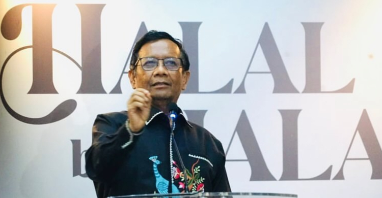 Terima Kenyataan Kalah Di MK, Mahfud MD: Pengadilan Memutuskan Harus Kita Terima Foto : Ist
