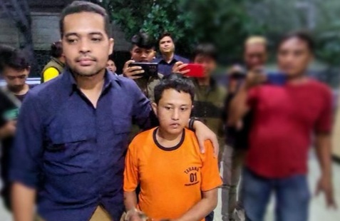 Terungkap di Autopsi! Anak Tusuk Ibu Pakai Garpu Tanah Berkali-kali Foto : Ist