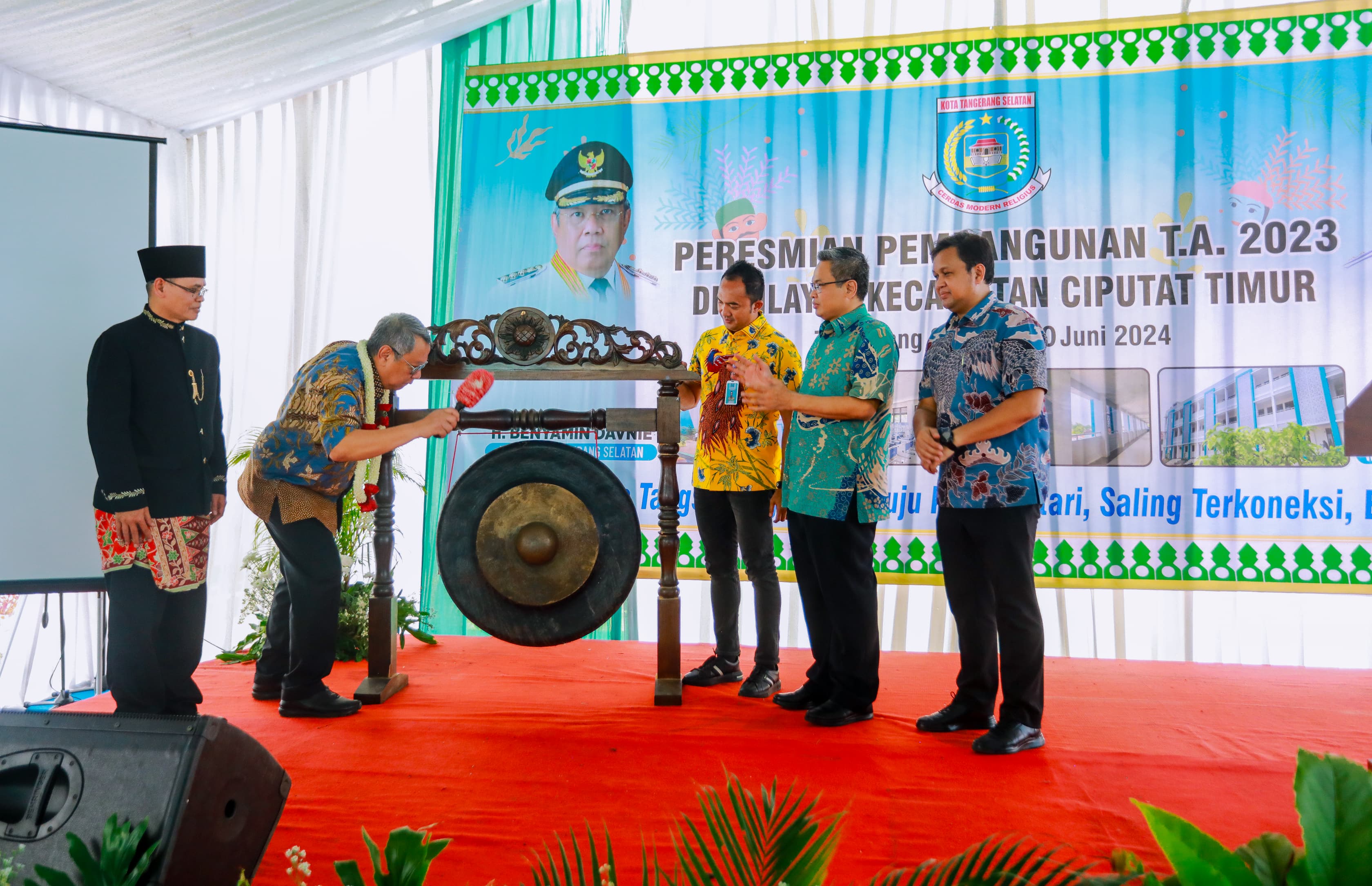 Bangun Balai Warga di Sejumlah Wilayah, Benyamin Ingin Jadikan Pusat Interaksi Sosial Masyarakat Foto : Ist