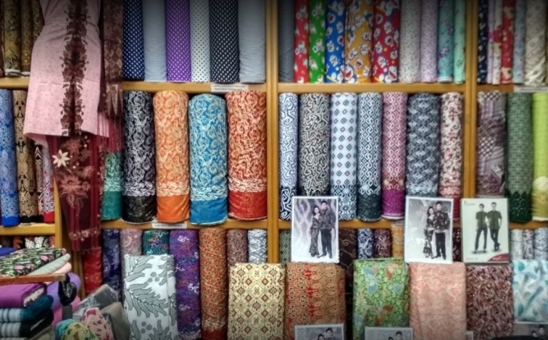 Bebasnya Impor Tekstil, Ancam 120 Industri Tekstil Lokal Terancam Gulung Tikar Foto : Ist