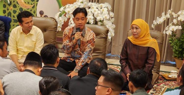 Gibran Mau Balas Budi Ke Khofifah Dan Kang Emil Foto : Ist