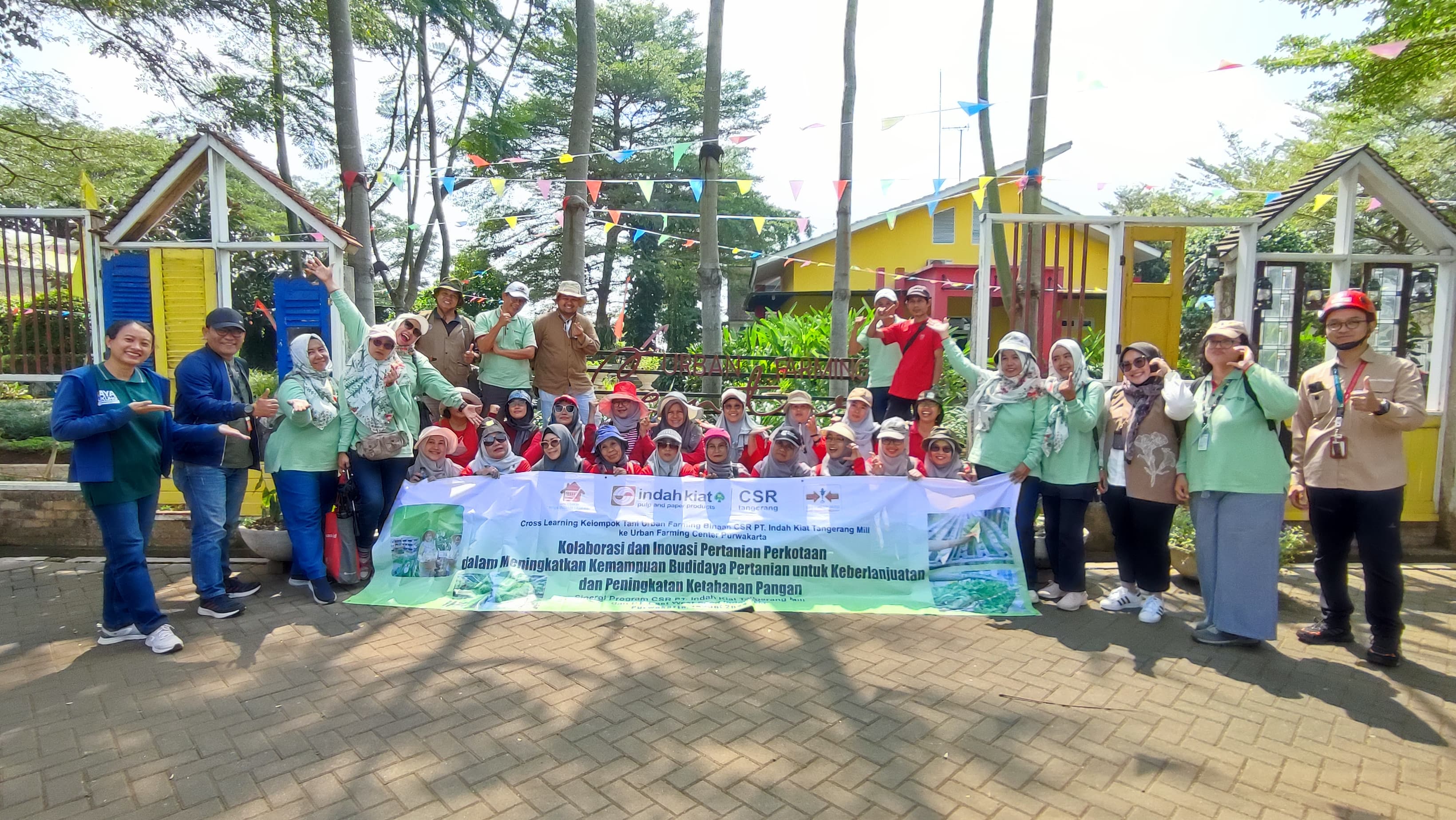 Poktan Binaan IKPP Tangerang Berlatih Pembibitan Ke Purwakarta Ist.