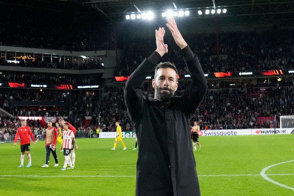 Ruud Van Nistelrooy Jadi Asisten Pelatih Di Man United Foto : Ist