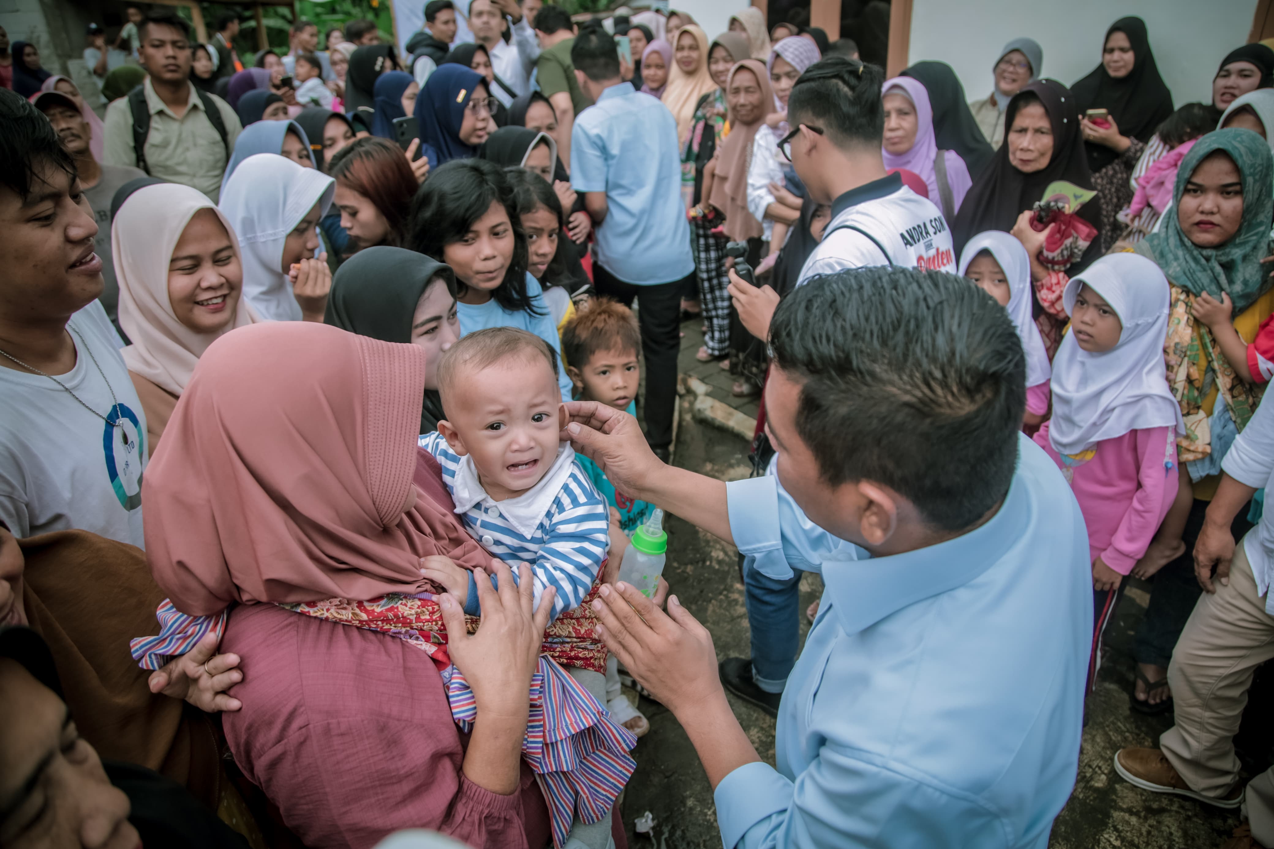Bacagub Banten Andra Soni Rutin Sapa Masyarakat Foto : Istimewa