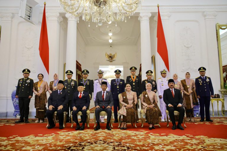 Bahas Transisi Pemerintahan, Jokowi-Prabowo Berkali-kali Ketemu Foto : Ist
