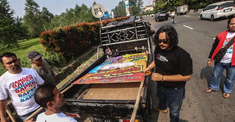 Calon Wakil Wali Kota Tangerang Copot Baliho Miliknya Sendiri, Ada Apa? Foto : Ist