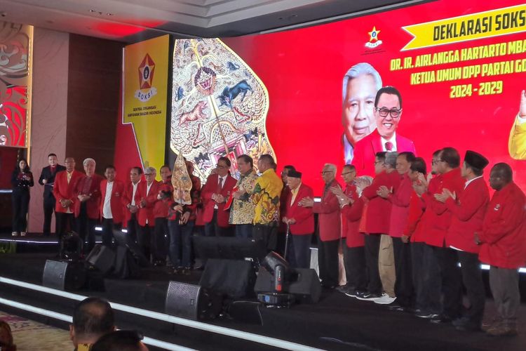 Dukungan Terus Bergulir, Airlangga Tak Tertandingi Maju Lagi Sebagai Ketum Golkar Foto : Ist
