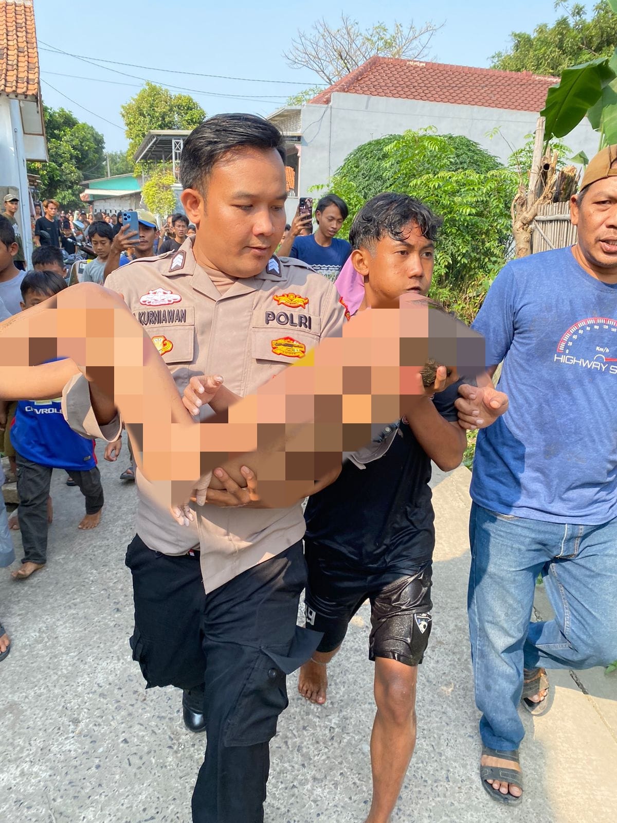 Hanyut saat Mandi Aliran Kali, Dua Bocah di Tangerang Ditemukan Tewas Foto : Ist