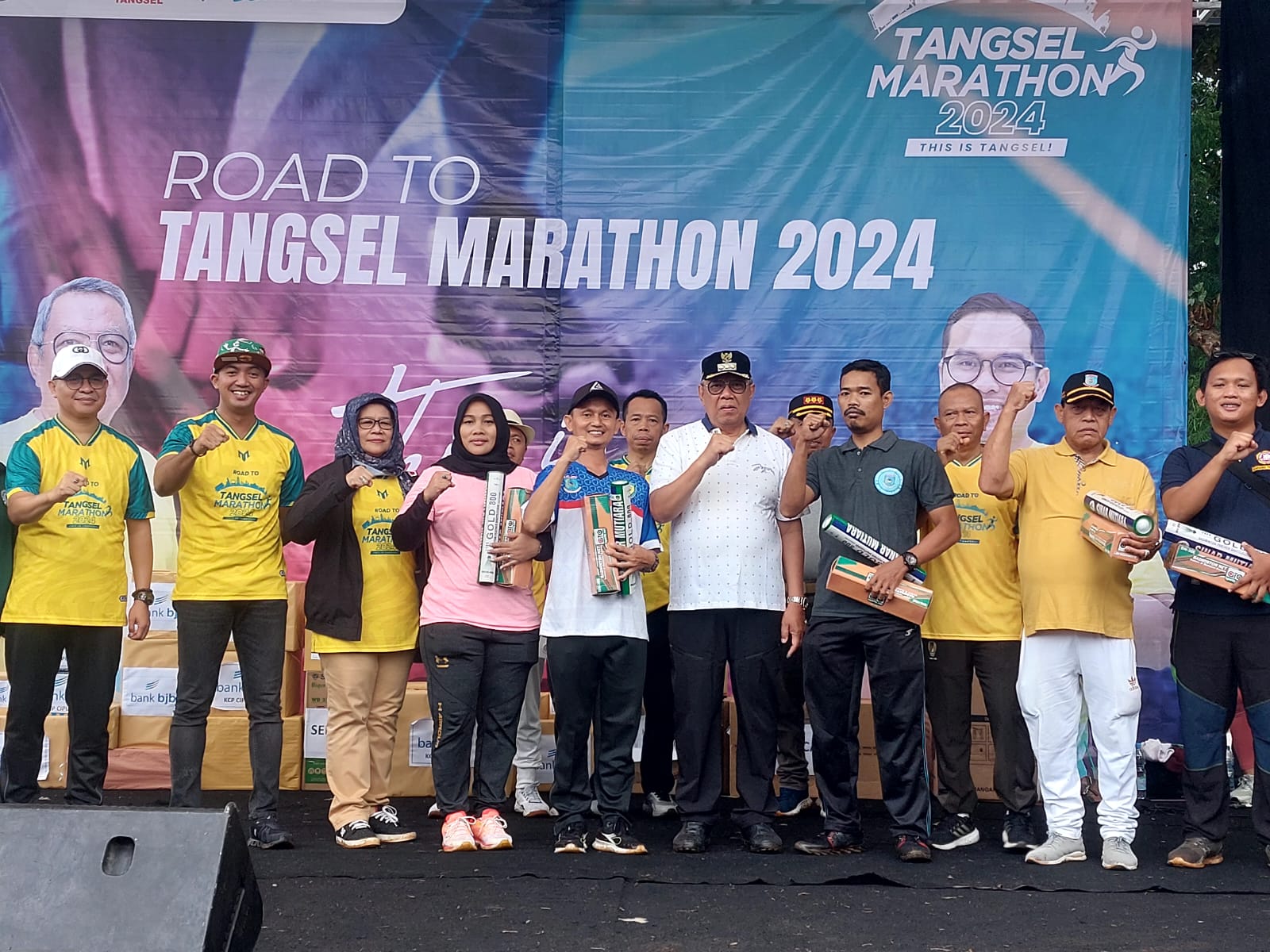 Hujan Tak Jadi Halangan, Ribuan Warga Ciputat Timur Ramaikan Road to Tangsel Marathon Foto : Ist
