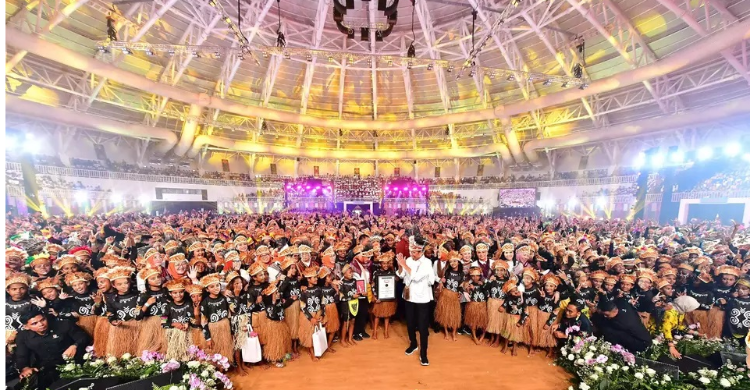 Jokowi Kagum Dan Terkesan, Desainer PYCH Binaan BIN Diperagakan Di HAN 2024 Papua Foto : Ist