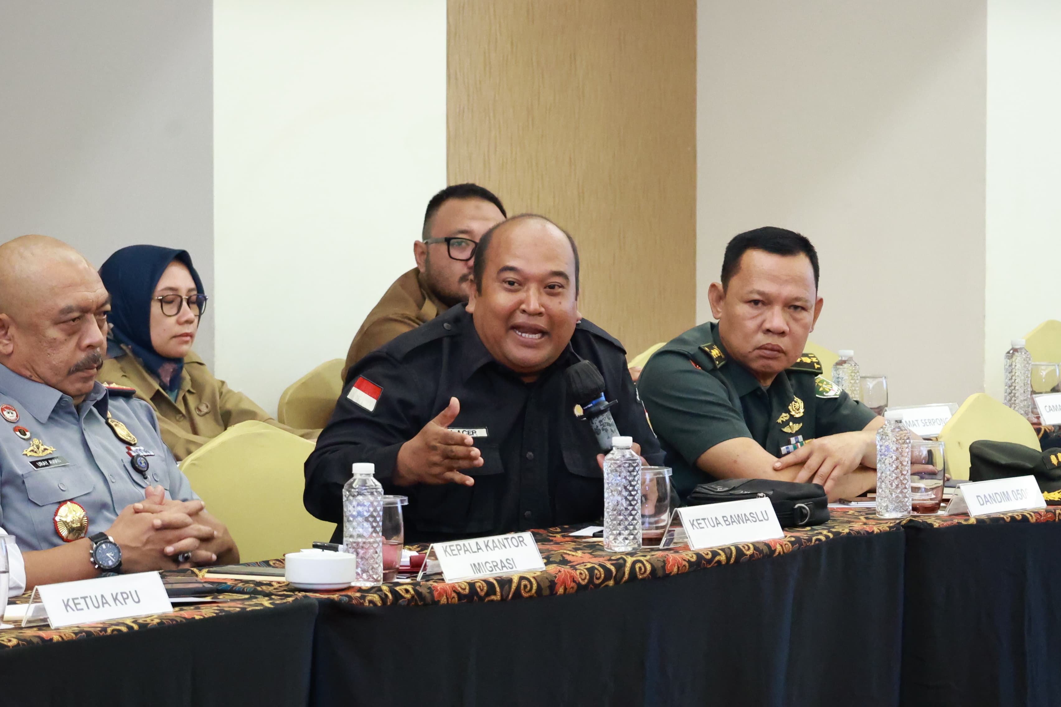KPU Tangsel Klaim Coklit Rampung 100 Persen, Bawaslu Bantah dengan Sejumlah Temuan Foto : Ist