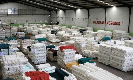 Pelonggaran Impor Berdampak Pada Industri Tektil Tekstil import dari Cina. Foto : Ist