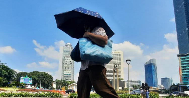 Ramalan Cuaca Jakarta Senin (29/7), Mendung Tapi Panas Banget Foto : Ist